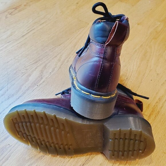 Dr Martens England 12/13 Kids oxblood boot Leather Padded Ankle Burgundy Doc EUC